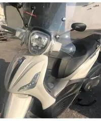 Beverly 350 Sport Touring Abs/Asr