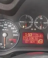 ALFA ROMEO 147 2ª serie - 2005 1.600 BENZINA ALFA ROMEO 147 2ª serie - 2005 1.600 BENZINA