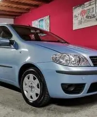 FIAT Punto 1.3 MJT 70CV 5P Dynamic km 78.000 FIAT Punto 1.3 MJT 70CV 5P Dynamic km 78.000