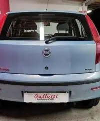 FIAT Punto 1.3 MJT 70CV 5P Dynamic km 78.000 FIAT Punto 1.3 MJT 70CV 5P Dynamic km 78.000