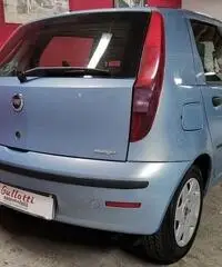 FIAT Punto 1.3 MJT 70CV 5P Dynamic km 78.000 FIAT Punto 1.3 MJT 70CV 5P Dynamic km 78.000