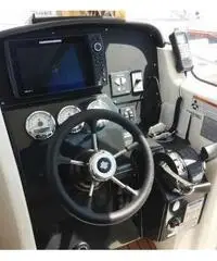 Quicksilver 905 Pilot House Quicksilver 905 Pilot House