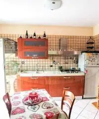 S2 Appartamento 4 vani con box e posto auto