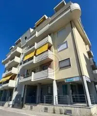 Trilo mansardato con garage a Mazzini Trilo mansardato con garage a Mazzini