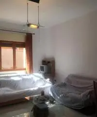 Zona mondello appartamento 2 vani posto auto Zona mondello appartamento 2 vani posto auto