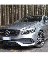 MERCEDES Classe A180 PREMIUM 2017
