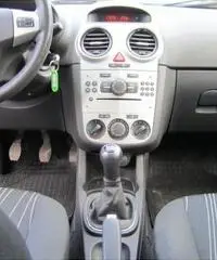 Opel Corsa - 2010 Opel Corsa - 2010