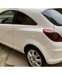 Opel Corsa bycolor GPL Opel Corsa bycolor GPL