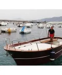 Gozzo 7 mt con motore 40/60 Gozzo 7 mt con motore 40/60