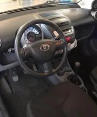 Toyota Aygo Now Conncet 5 porte 1.0 benzina Toyota Aygo Now Conncet 5 porte 1.0 benzina