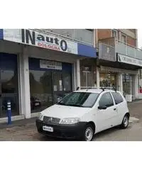 FIAT Punto 1.2 3p. 2 posti Natural Power Van MET FIAT Punto 1.2 3p. 2 posti Natural Power Van MET