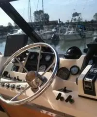 Gobbi 28 Fly con 2 volvo penta 175 Diesel Gobbi 28 Fly con 2 volvo penta 175 Diesel