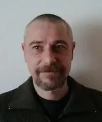 Manutentore, idraulico, imbianchino, elettricista Manutentore, idraulico, imbianchino, elettricista