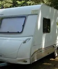 Caravane 6 posti anno 2006 STERKMAN starlet 486CE Caravane 6 posti anno 2006 STERKMAN starlet 486CE