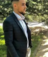 Ragazzo rumeno Ragazzo rumeno