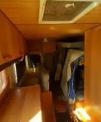 Roulotte Elnalgh Superpoker 480 Roulotte Elnalgh Superpoker 480