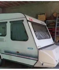 Roulotte adria 4070 TO