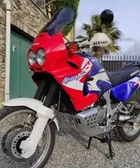 Africa Twin RD07a del 2000 Africa Twin RD07a del 2000
