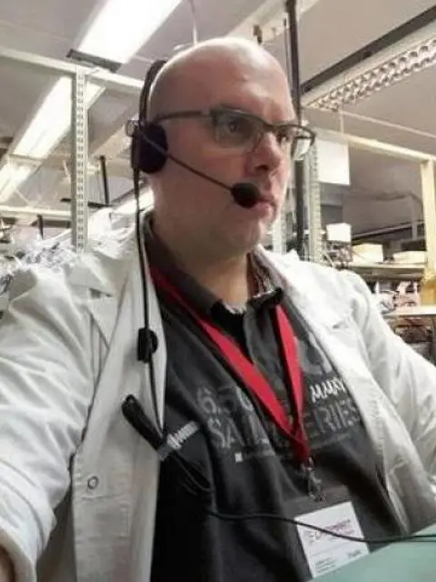 Addetto al montaggio Addetto al montaggio