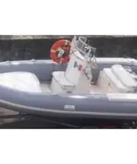 Gommone ARIMAR di 5m. Tubolari rifatti Gommone ARIMAR di 5m. Tubolari rifatti
