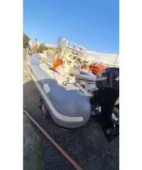 Gommone ARIMAR di 5m. Tubolari rifatti Gommone ARIMAR di 5m. Tubolari rifatti