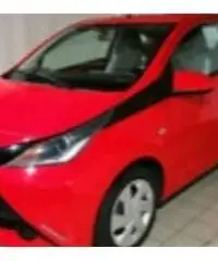 Toyota Aygo 1.0 x-play Toyota Aygo 1.0 x-play