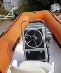 Gommone LA 4.30mt senza patente 40cv Gommone LA 4.30mt senza patente 40cv