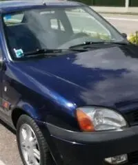 Ford Fiesta 1.3 benzina anno 2000 Ford Fiesta 1.3 benzina anno 2000