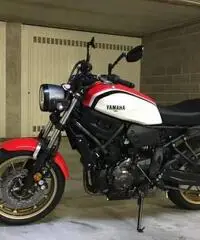 Yamaha XSR 700 - 2020 Dynamic White - 35 kw - A2 Yamaha XSR 700 - 2020 Dynamic White - 35 kw - A2