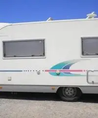 Camper semi-integrale ADRIA ADRIATIK CORAL 640 DS Camper semi-integrale ADRIA ADRIATIK CORAL 640 DS