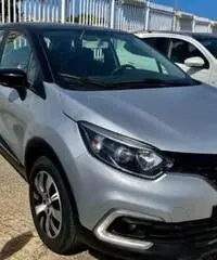 RENAULT Captur 2ª serie - 2018 RENAULT Captur 2ª serie - 2018