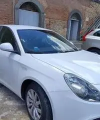 Alfa Rome Giulietta 1.6 - 120 cv Alfa Rome Giulietta 1.6 - 120 cv