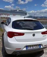 Alfa Rome Giulietta 1.6 - 120 cv Alfa Rome Giulietta 1.6 - 120 cv