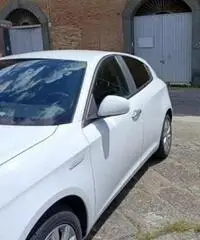 Alfa Rome Giulietta 1.6 - 120 cv Alfa Rome Giulietta 1.6 - 120 cv
