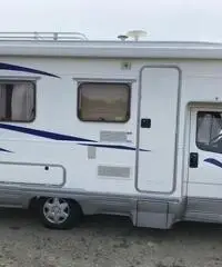 Camper mansardato rimodernato Camper mansardato rimodernato