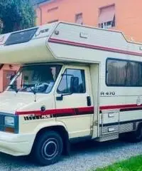 Camper 5 posti letto Camper 5 posti letto