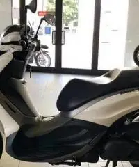 Piaggio Beverly 350 - 2013