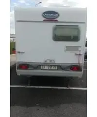 Caravan roulotte Caravan roulotte