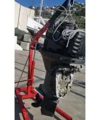 Motore fuoribordo Yamaha 300 hpdi Motore fuoribordo Yamaha 300 hpdi
