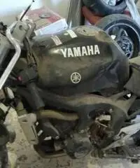 YAMAHA Fz6 YAMAHA Fz6