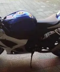 Suzuki GSX R 1000 Suzuki GSX R 1000