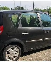 Renault Scenic 1.6 DYNAMIQUE 16v Gomme seminuove