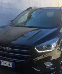 FORD Kuga 1.5 TDCI 120 CV S&S 2WD ST-Line FORD Kuga 1.5 TDCI 120 CV S&S 2WD ST-Line