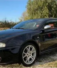 ALFA ROMEO GT 1.9 JTDM 16V Distinctive ALFA ROMEO GT 1.9 JTDM 16V Distinctive