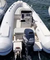 Gommone 5 MT Gommone 5 MT