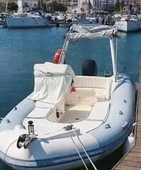 Gommone 6 metri con motore 40-70 4 tempi Mercury Gommone 6 metri con motore 40-70 4 tempi Mercury