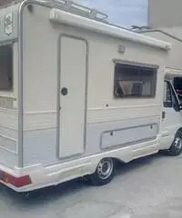 Camper superaccessoriato Camper superaccessoriato