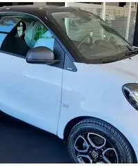 Noleggio smart fortwo 1.0 passion Noleggio smart fortwo 1.0 passion