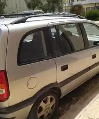 Opel Zafira 1.8 benzina con impianto GPL Opel Zafira 1.8 benzina con impianto GPL