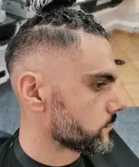 Barbiere mezzo braccio Barbiere mezzo braccio